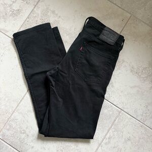 Men's Levi 513 Jeans